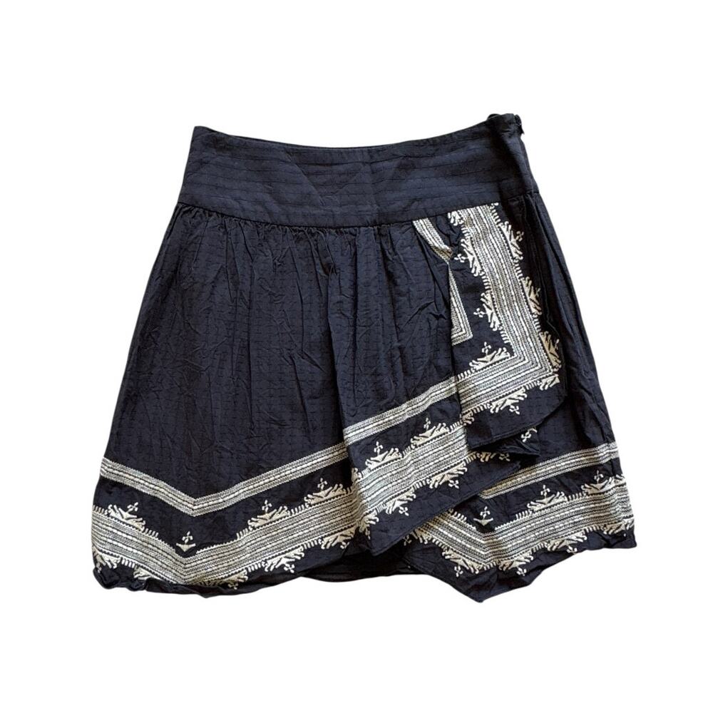 Holding Horses Blue White Embroidered Skirt Size 4